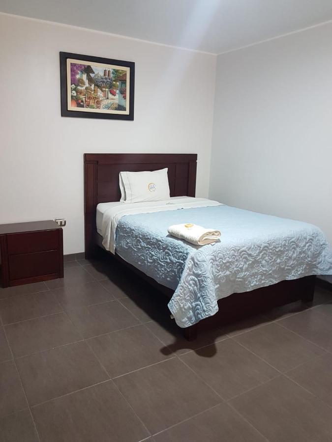Hostal Luz De Luna Atico Esterno foto